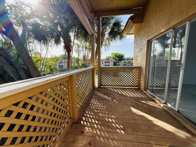 4791 Via Palm Lakes 1706, West Palm Beach, FL 33417