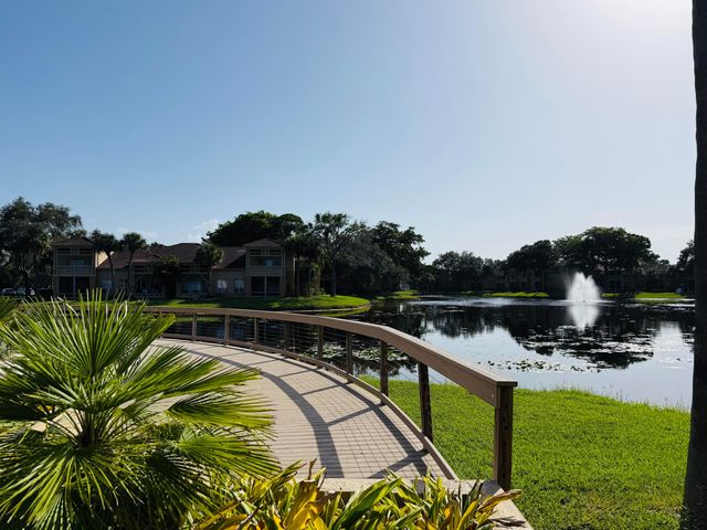 4791 Via Palm Lakes 1706, West Palm Beach, FL 33417