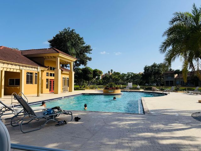 4791 Via Palm Lakes 1706, West Palm Beach, FL 33417