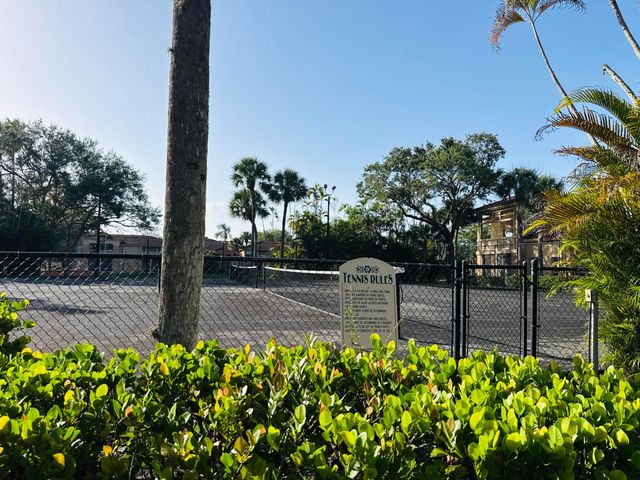 4791 Via Palm Lakes 1706, West Palm Beach, FL 33417