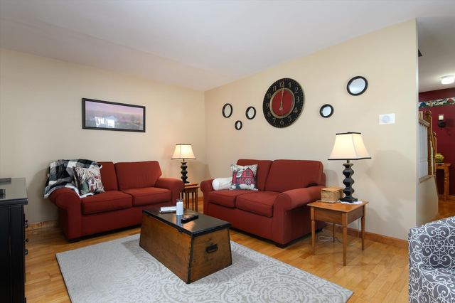 23 Wilsons Woods Road, Brattleboro, VT 05301