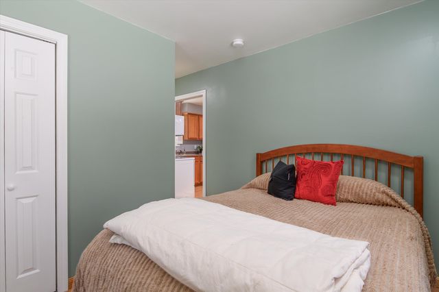 23 Wilsons Woods Road, Brattleboro, VT 05301