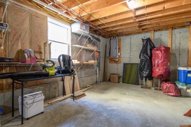 23 Wilsons Woods Road, Brattleboro, VT 05301