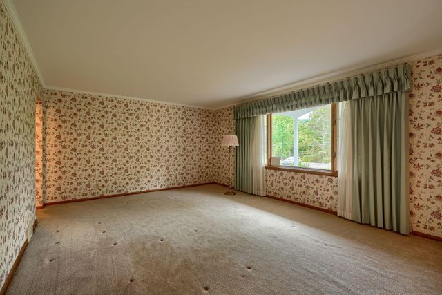 626 Rainbow Drive NW, Lancaster, OH 43130