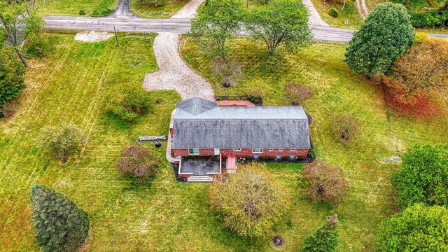 626 Rainbow Drive NW, Lancaster, OH 43130