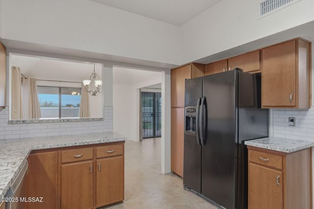 6822 E Brownstone Place, Tucson, AZ 85750