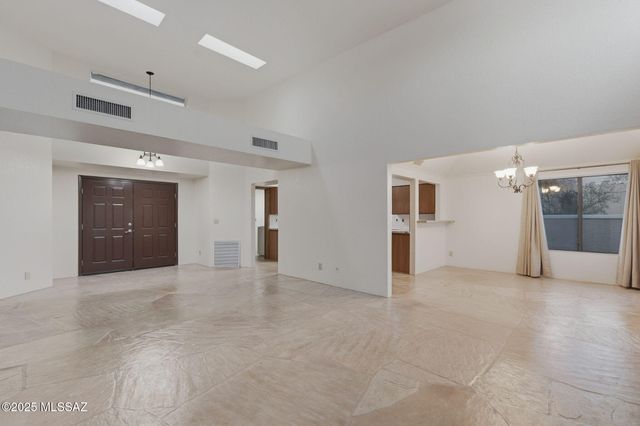 6822 E Brownstone Place, Tucson, AZ 85750