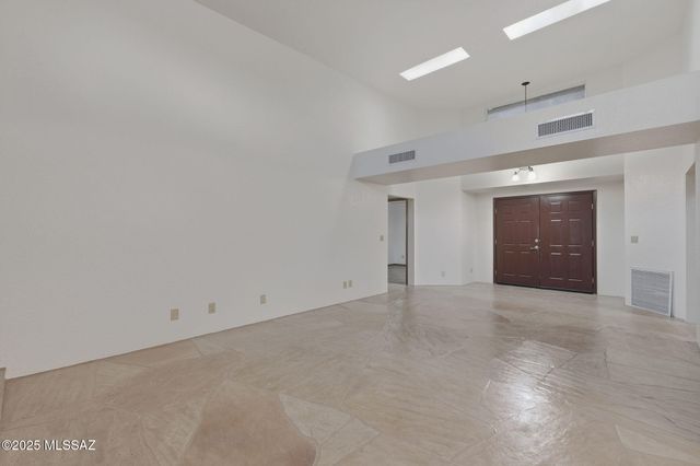6822 E Brownstone Place, Tucson, AZ 85750