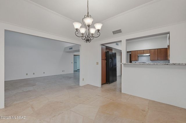 6822 E Brownstone Place, Tucson, AZ 85750