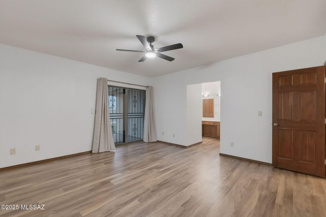 6822 E Brownstone Place, Tucson, AZ 85750