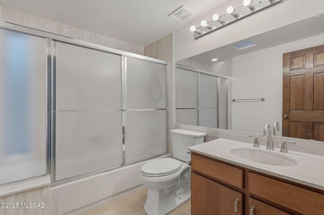 6822 E Brownstone Place, Tucson, AZ 85750