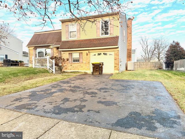 3412 MANSION DR, Bensalem, PA 19020