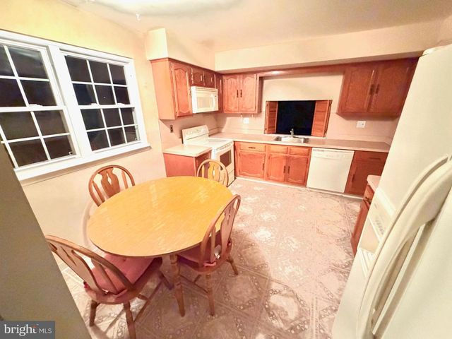 3412 MANSION DR, Bensalem, PA 19020