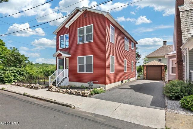 49 Green Street, Mechanicville, NY 12118