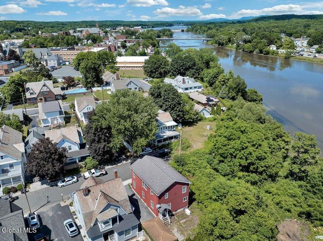 49 Green Street, Mechanicville, NY 12118