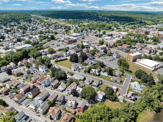 49 Green Street, Mechanicville, NY 12118
