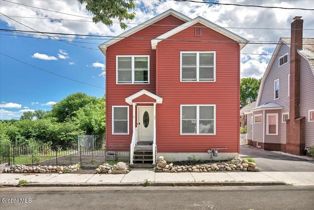 49 Green Street, Mechanicville, NY 12118