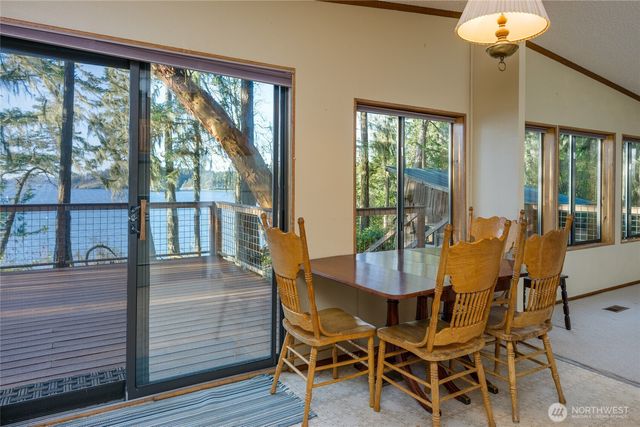 385 Doe Run, Lopez Island, WA 98261