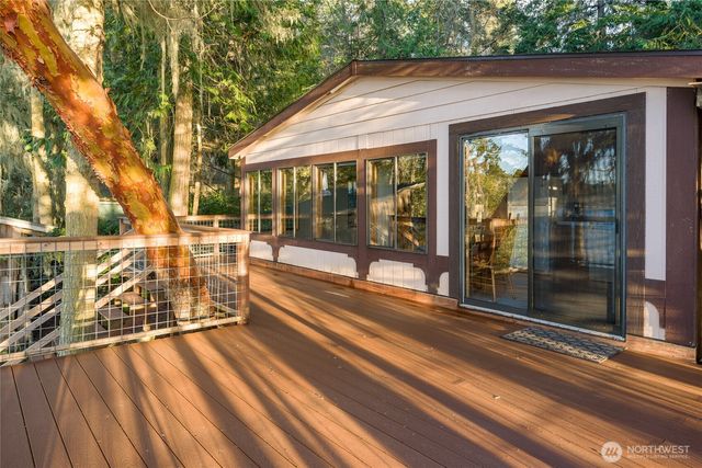 385 Doe Run, Lopez Island, WA 98261