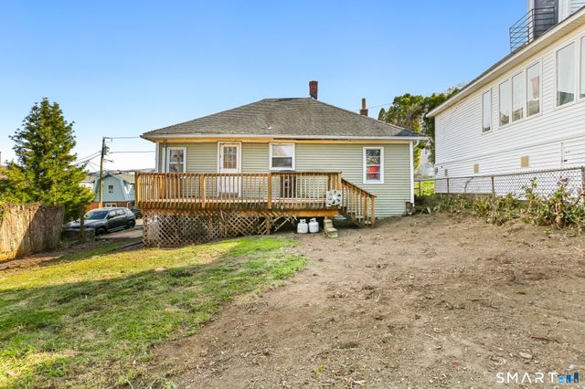 39 Soundview Avenue, Milford, CT 06460
