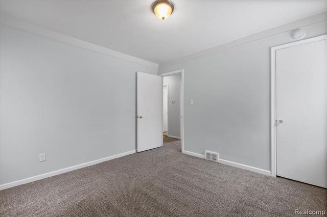 11430 Minock Street, Detroit, MI 48228