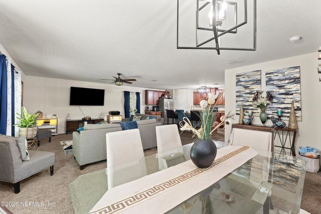 8949 OXFORDSHIRE Drive, Jacksonville, FL 32219