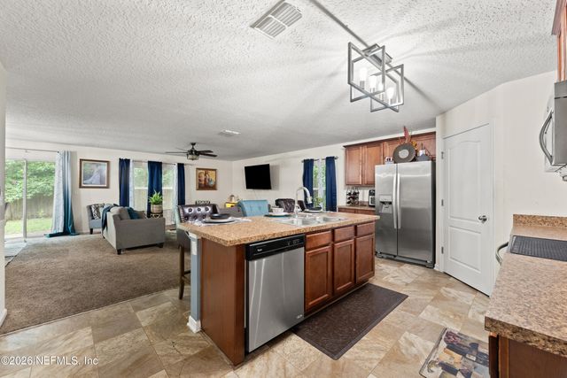 8949 OXFORDSHIRE Drive, Jacksonville, FL 32219