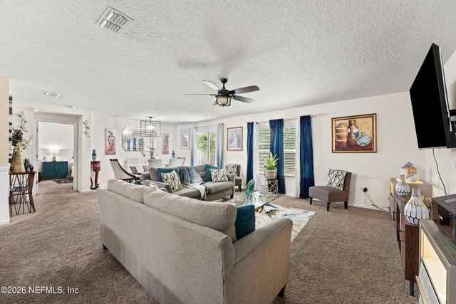 8949 OXFORDSHIRE Drive, Jacksonville, FL 32219