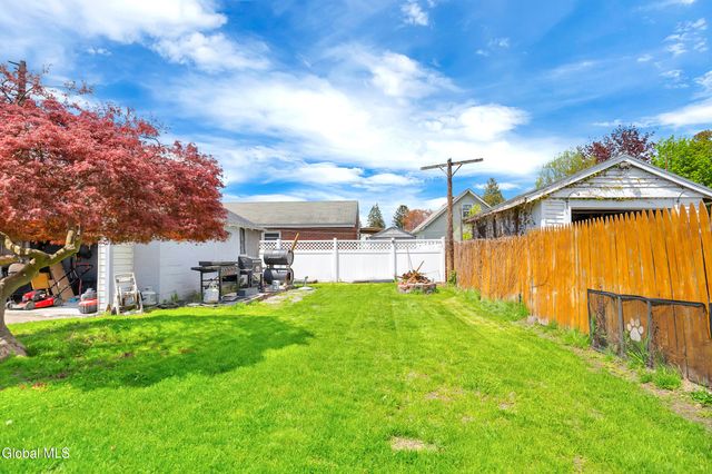 913 Altamont Avenue, Schenectady, NY 12303