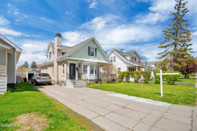 913 Altamont Avenue, Schenectady, NY 12303