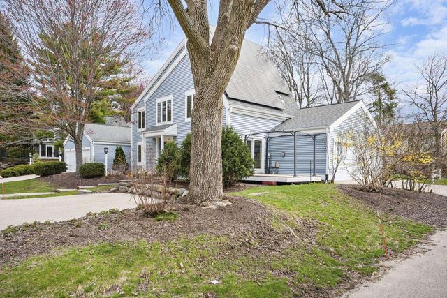 19 Red Maple Trail, Madison, WI 53717