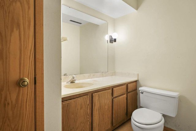 19 Red Maple Trail, Madison, WI 53717