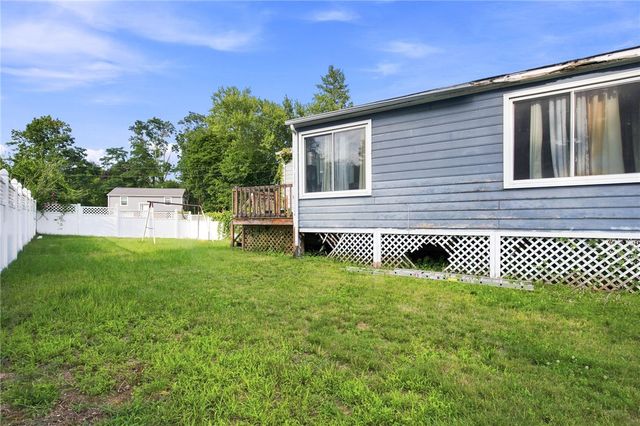 23 Hornbeam Drive, Cranston, RI 02921
