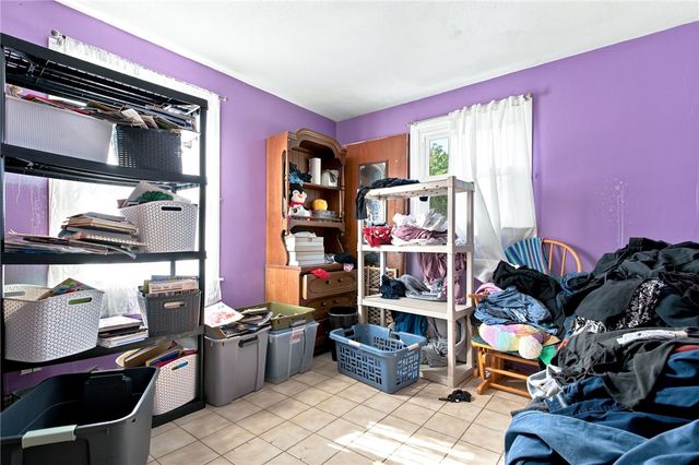 23 Hornbeam Drive, Cranston, RI 02921