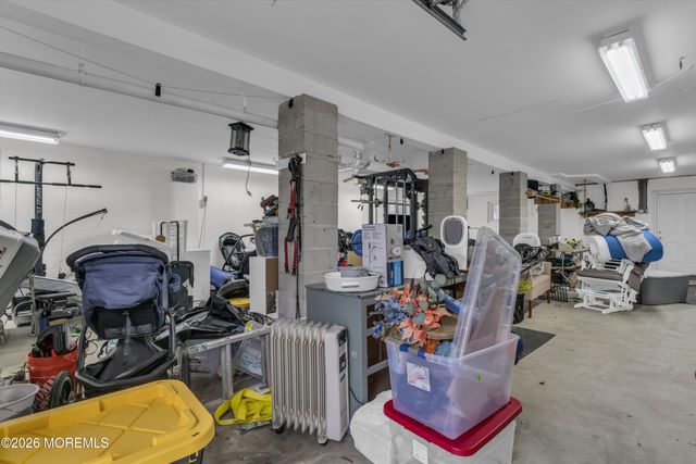 78 Woodland Avenue, Keansburg, NJ 07734