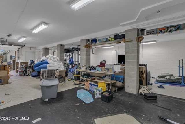 78 Woodland Avenue, Keansburg, NJ 07734