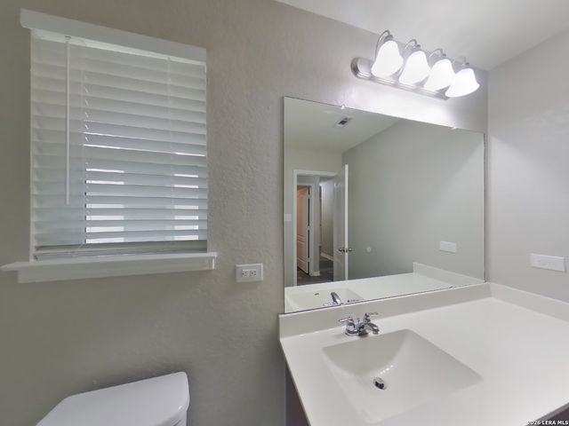 15307 Delta, San Antonio, TX 78253