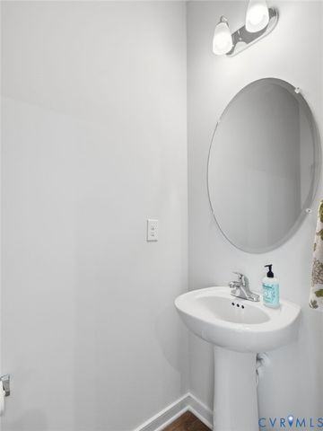 4013 Grand Reserve Ln, Richmond, VA 23223