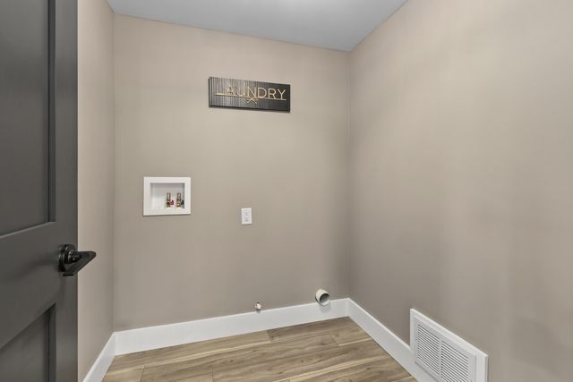 101 Erie Street, Valparaiso, IN 46383