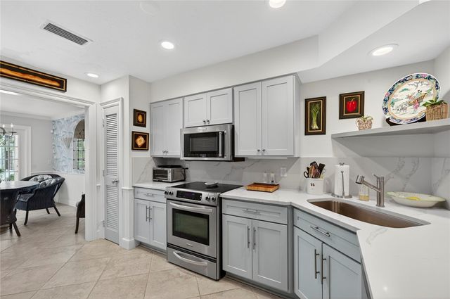 2525 Ocean Drive 3, Vero Beach, FL 32963