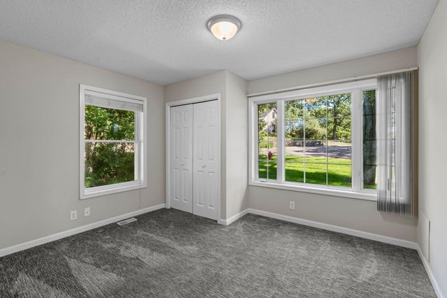 16633 Temple Drive N, Minnetonka, MN 55345