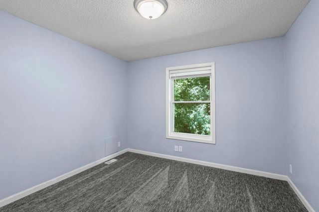 16633 Temple Drive N, Minnetonka, MN 55345