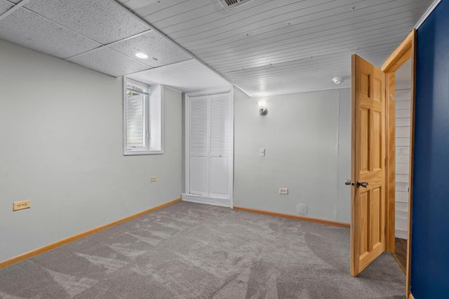 16633 Temple Drive N, Minnetonka, MN 55345