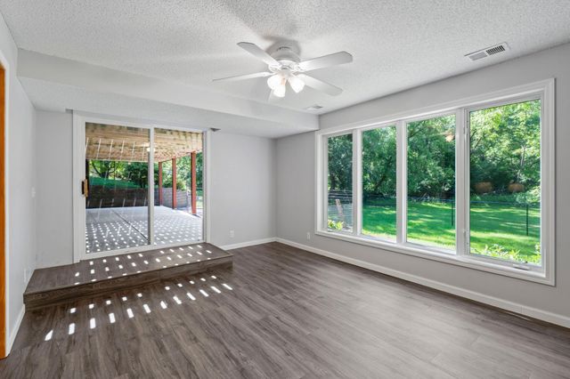 16633 Temple Drive N, Minnetonka, MN 55345