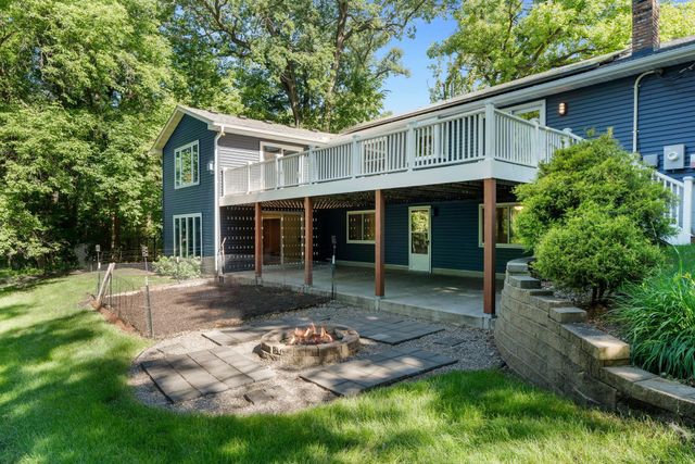 16633 Temple Drive N, Minnetonka, MN 55345