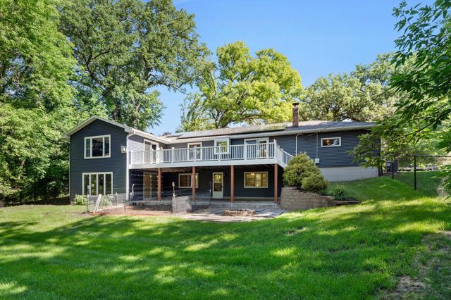 16633 Temple Drive N, Minnetonka, MN 55345