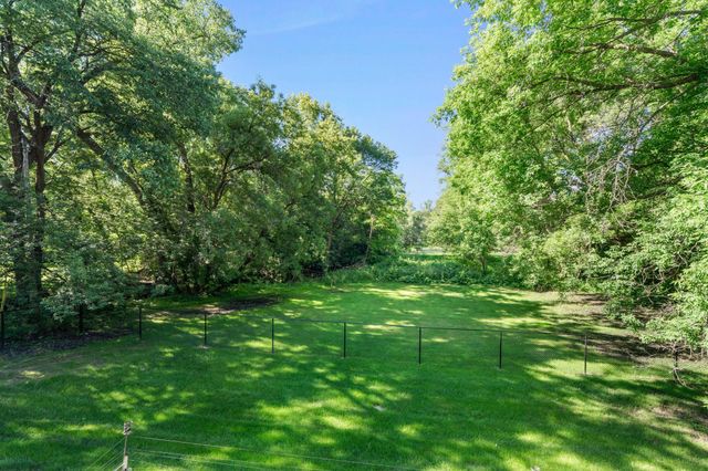 16633 Temple Drive N, Minnetonka, MN 55345
