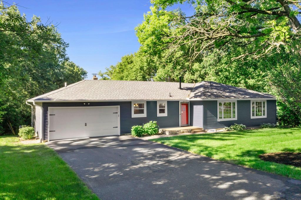 16633 Temple Drive N, Minnetonka, MN 55345 — photo 2