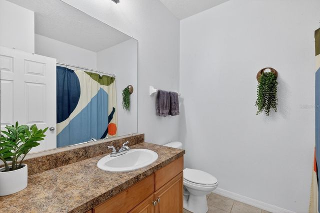 1185 SW 9TH ROAD 212, Gainesville, FL 32601