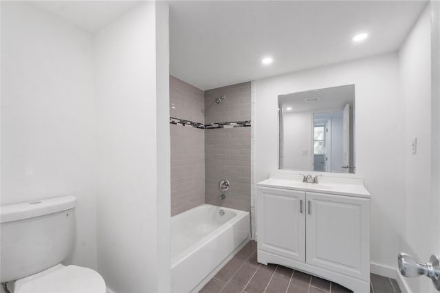 3751 Environ Boulevard 243, Lauderhill, FL 33319